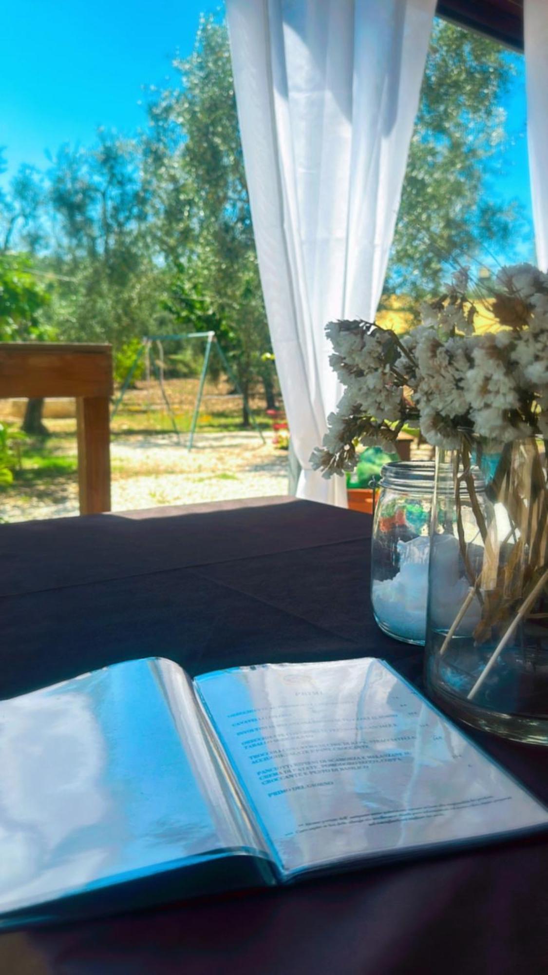 Agriturismo Azzarone เวียสเต ภายนอก รูปภาพ