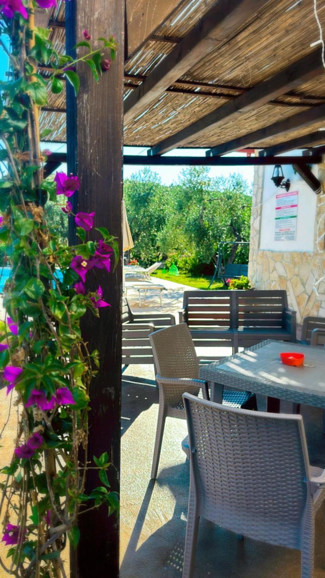 Agriturismo Azzarone เวียสเต ภายนอก รูปภาพ